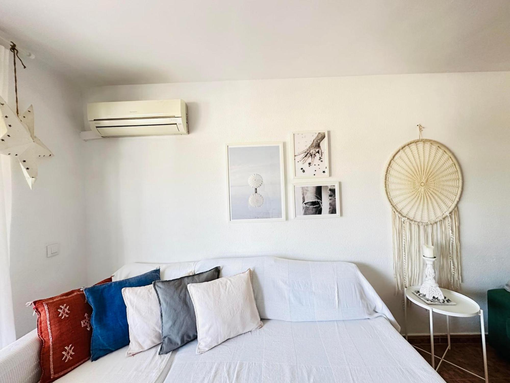 Charming & Cosy Beach Apartment Torremolinos Exterior photo